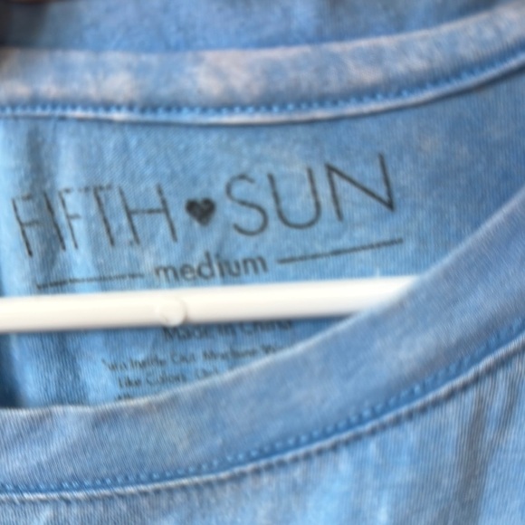 Fifth Sun Blue #SELFIE Tee Medium - Picture 2 of 3